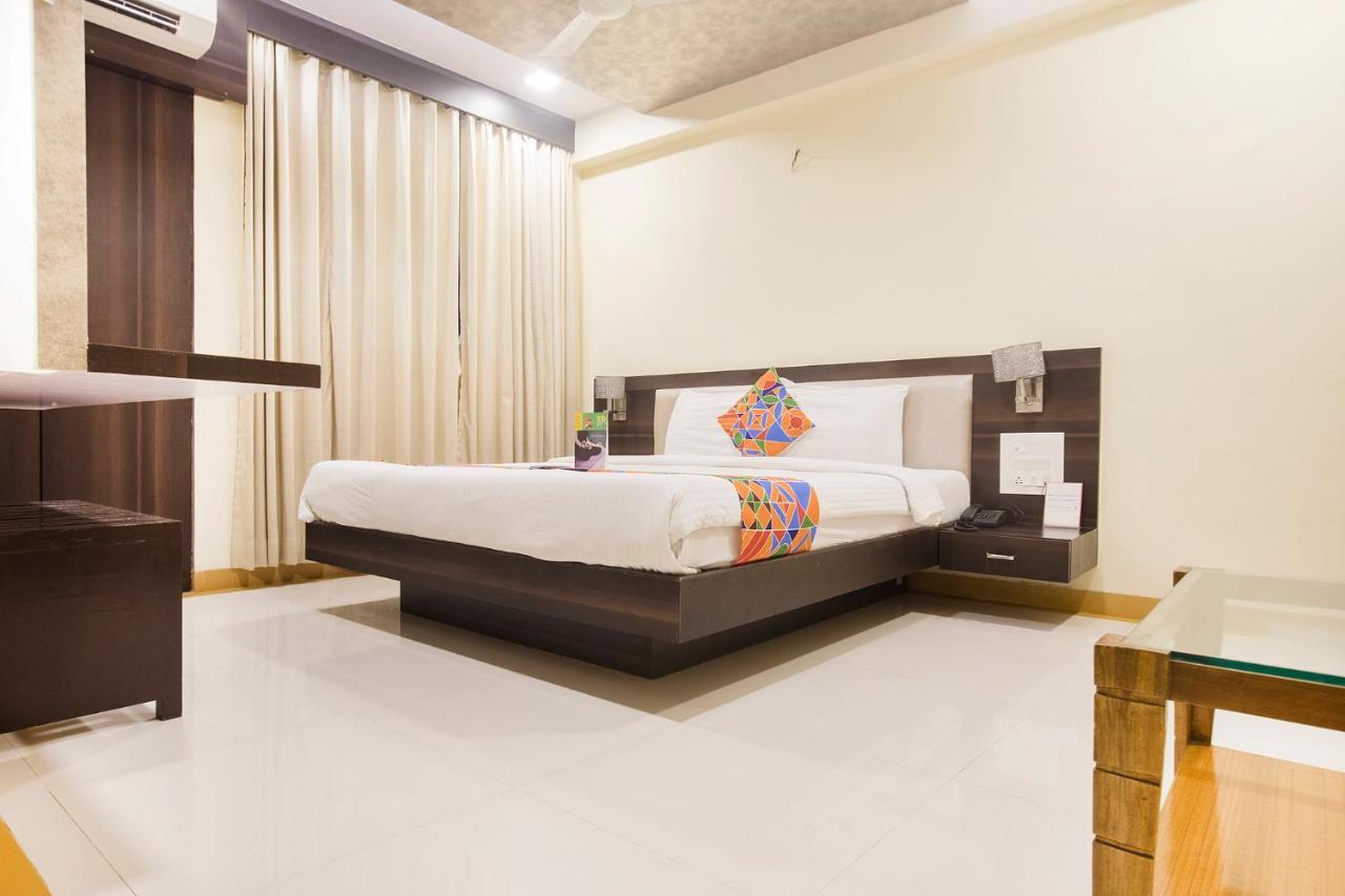 Fabexpress Time Square Hotel Thane Luaran gambar