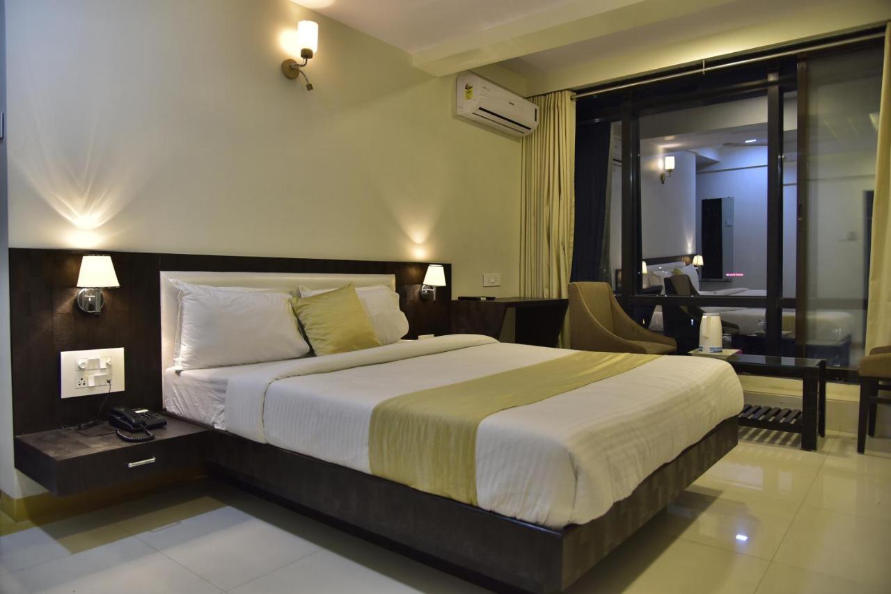 Fabexpress Time Square Hotel Thane Luaran gambar